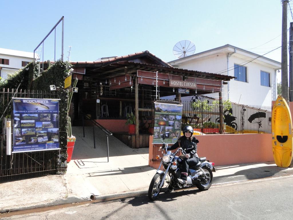 Hostel Cuesta Botucatu Extérieur photo